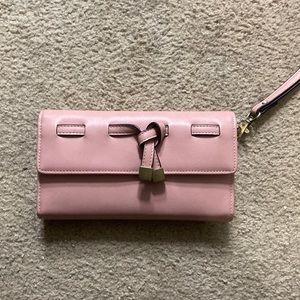 Light pink wallet/wristlet.